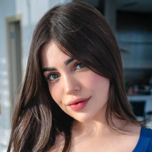 Alina Rose